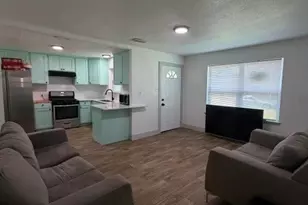 6836 Western Hills Dr, Dallas, TX 75217 - Photo 4