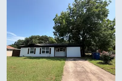6836 Western Hills Drive, Dallas, TX 75217 - Photo 12