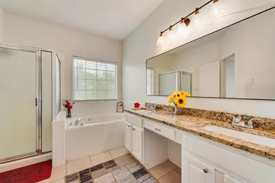 6420 St Alban Court, Arlington, TX 76001 - Photo 18