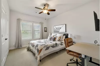 1820 Roundtree Circle W, Fort Worth, TX 76008 - Photo 34