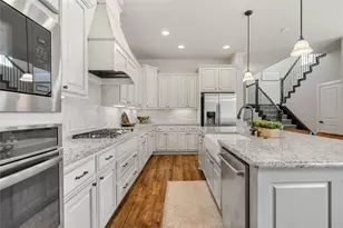 1820 Roundtree Cir W, Fort Worth, TX 76008 - Photo 18
