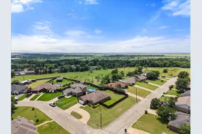 1815 Clearbrook Lane, Corsicana, TX 75110 - Photo 30