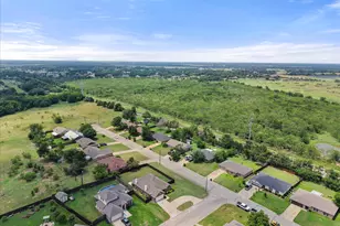 1815 Clearbrook Ln, Corsicana, TX 75110 - Photo 36