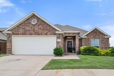 1815 Clearbrook Lane, Corsicana, TX 75110 - Photo 1