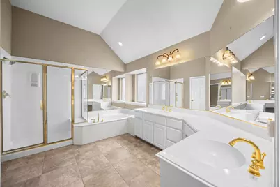 5857 Stone Meadow Drive, Plano, TX 75093 - Photo 12