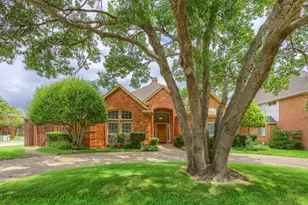 5857 Stone Meadow Dr, Plano, TX 75093 - Photo 2