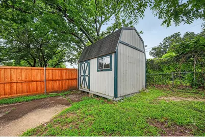8730 Lapanto Lane, Dallas, TX 75227 - Photo 32