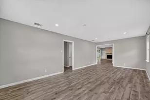 8730 Lapanto Ln, Dallas, TX 75227 - Photo 6