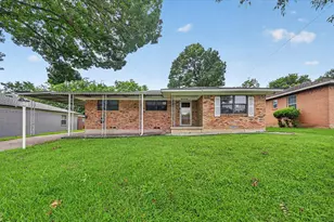 8730 Lapanto Ln, Dallas, TX 75227 - Photo 2