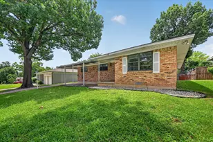 8730 Lapanto Ln, Dallas, TX 75227 - Photo 4