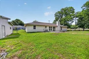 372 Tooley St, Van Alstyne, TX 75495 - Photo 38