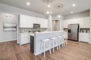 6829 Canyon Rock, Benbrook, TX 76126 - Photo 10