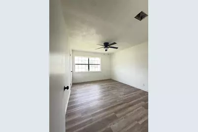 304 Harriett Street, Longview, TX 75605 - Photo 8