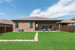 2505 Lavender Ln, Glenn Heights, TX 75154 - Photo 20