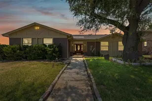 100 Countryside Dr, Arlington, TX 76014 - Photo 2
