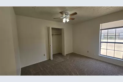 550 E Windsor Avenue, Denton, TX 76209 - Photo 12