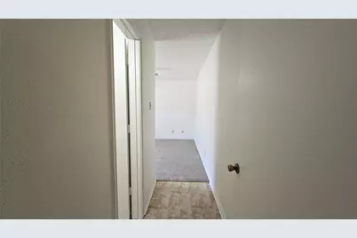 550 E Windsor Avenue, Denton, TX 76209 - Photo 18
