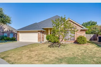 1032 Kingfish Drive, Burleson, TX 76028 - Photo 4