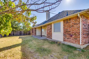 1032 Kingfish Dr, Burleson, TX 76028 - Photo 26