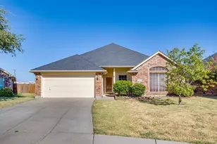 1032 Kingfish Dr, Burleson, TX 76028 - Photo 1