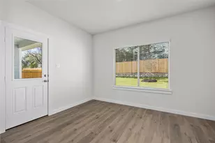732 Layton Ct, Seagoville, TX 75159 - Photo 4