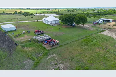 536 Hcr 3244, Penelope, TX 76676 - Photo 40