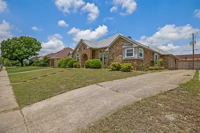 1209 Sandy Creek Drive, Allen, TX 75002 - Photo 2