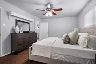 8113 Gardengate Ct, Fort Worth, TX 76137 - Photo 18