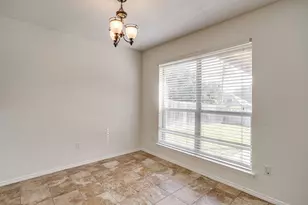 608 Gracie Ln, Burleson, TX 76028 - Photo 6