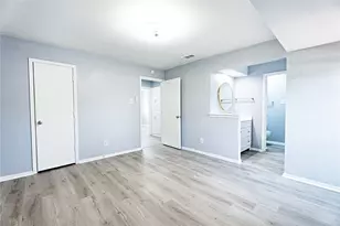 1506 Trowbrigde St, Garland, TX 75044 - Photo 10