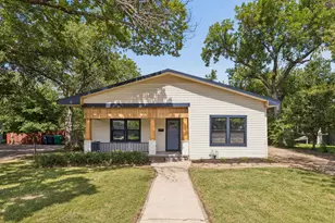 1515 Bolivar St, Denton, TX 76201 - Photo 1