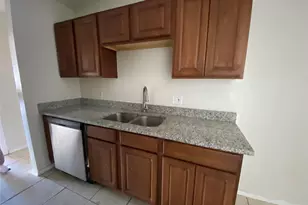 1816 Bessie St, Fort Worth, TX 76104 - Photo 6