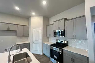 1008 Elmstead Dr, Fort Worth, TX 76108 - Photo 4