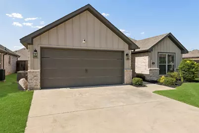 108 Maverick Lane, Pilot Point, TX 76258 - Photo 2