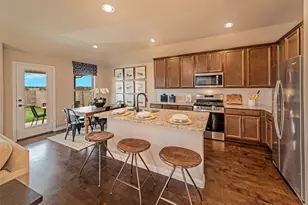 2013 Bayou Glen Dr, Denton, TX 76207 - Photo 2
