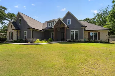 125 Oakbend Trail, Mabank, TX 75147 - Photo 2