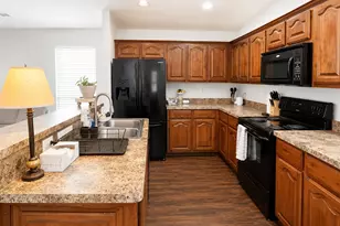 1249 Cottonwood Dr, Crowley, TX 76036 - Photo 4