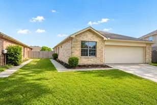 1249 Cottonwood Dr, Crowley, TX 76036 - Photo 1