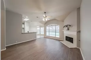 2900 Dunbar Dr, McKinney, TX 75072 - Photo 4