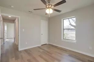 305 Bentley Dr, Joshua, TX 76058 - Photo 30