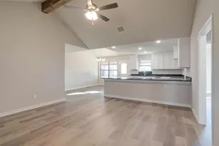 305 Bentley Dr, Joshua, TX 76058 - Photo 6