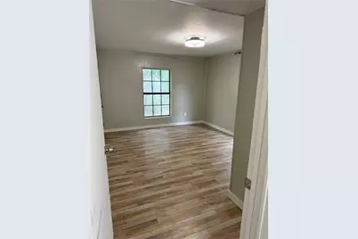 3702 Hartwood Drive, Granbury, TX 76049 - Photo 4