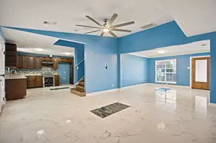 2016 Knollwood Ln, Carrollton, TX 75006 - Photo 4