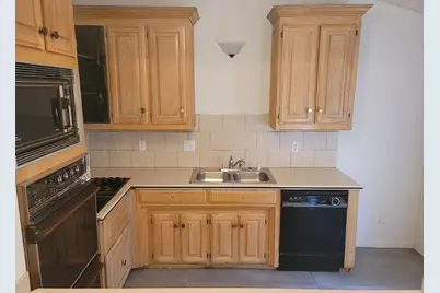 735 Sherbrook Drive, Richardson, TX 75080 - Photo 2