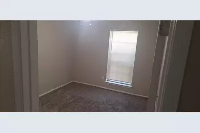 2428 Heathercrest Drive, Arlington, TX 76018 - Photo 6