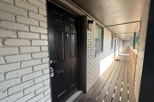 5928 Fletcher Ave, Fort Worth, TX 76107 - Photo 2