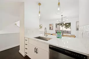 3828 San Jacinto St, Dallas, TX 75204 - Photo 12