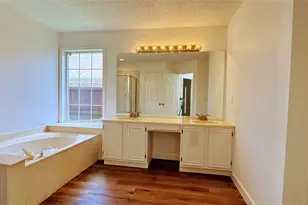 7208 Chateau Dr, Frisco, TX 75035 - Photo 10