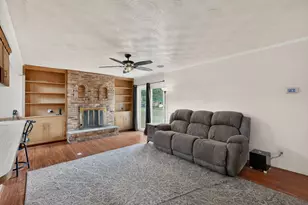 504 Rickey Canyon Ave, DeSoto, TX 75115 - Photo 8