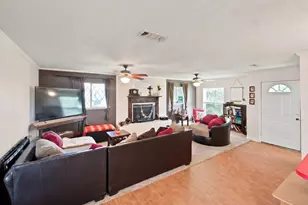 244 Oak Hill Loop, Whitney, TX 76692 - Photo 4